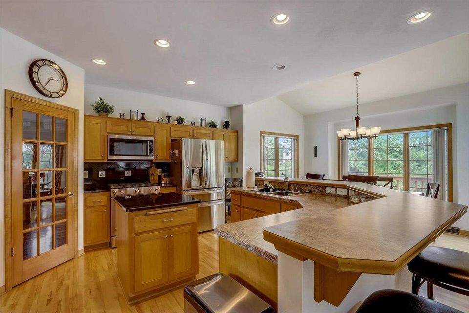 9903 81st Pl Pleasant Prairie, Wisconsin 53158 - 14-81st Pl-014