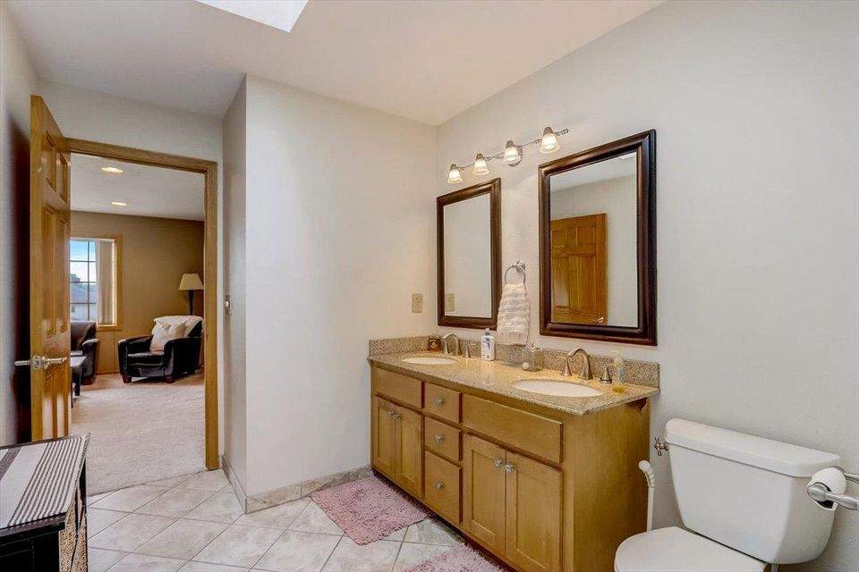 9903 81st Pl Pleasant Prairie, Wisconsin 53158 - 36-81st Pl-036