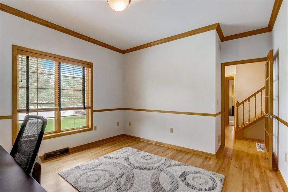 9903 81st Pl Pleasant Prairie, Wisconsin 53158 - 39-81st Pl-039