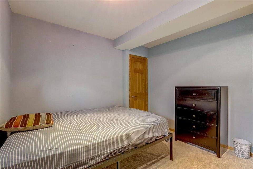 9903 81st Pl Pleasant Prairie, Wisconsin 53158 - 57-81st Pl-057