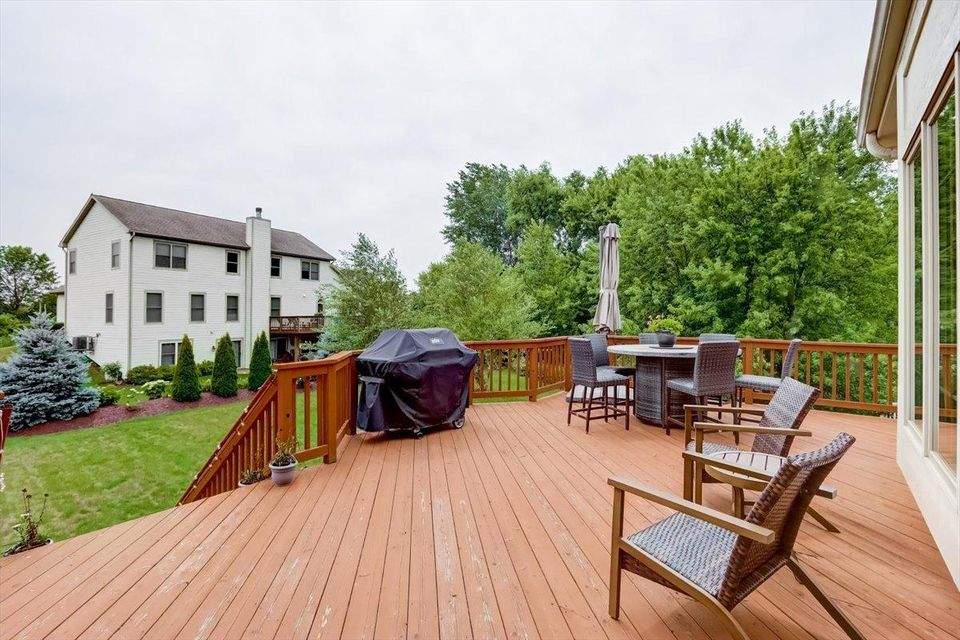 9903 81st Pl Pleasant Prairie, Wisconsin 53158 - 77-81st Pl-077