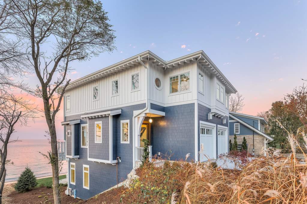 2318 Lake Shore Drive Long Beach, IN 46360 MLS 15060365 properties