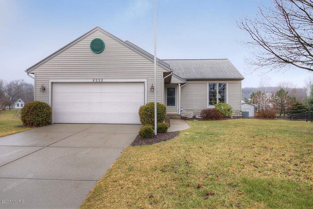 6259 Belmont Farms Belmont, MI 49306 MLS 17008237 properties