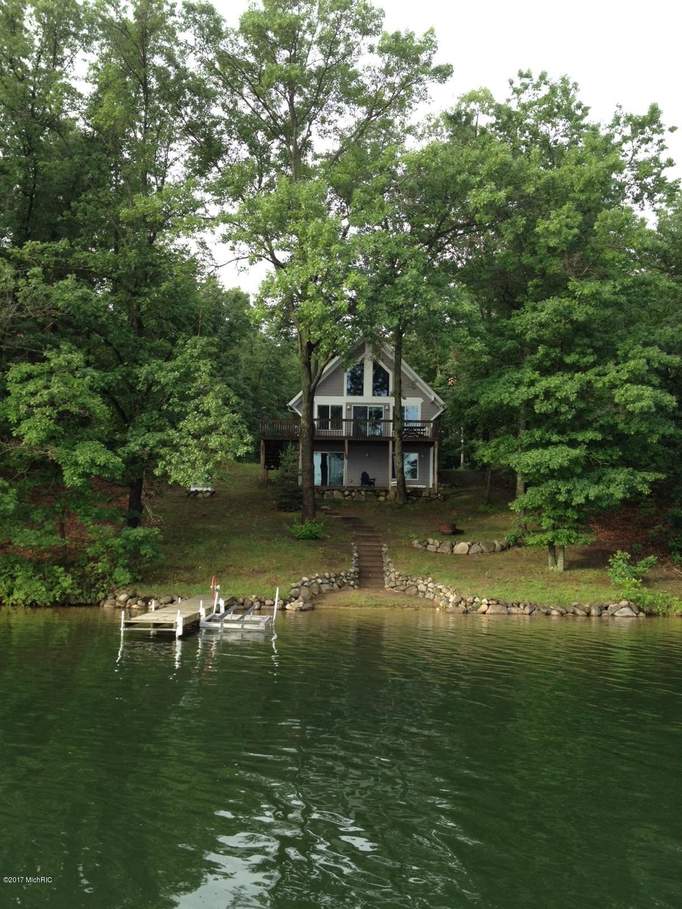 Houses For Sale On Lake Leann Jerome Mi at Efren Archibald blog