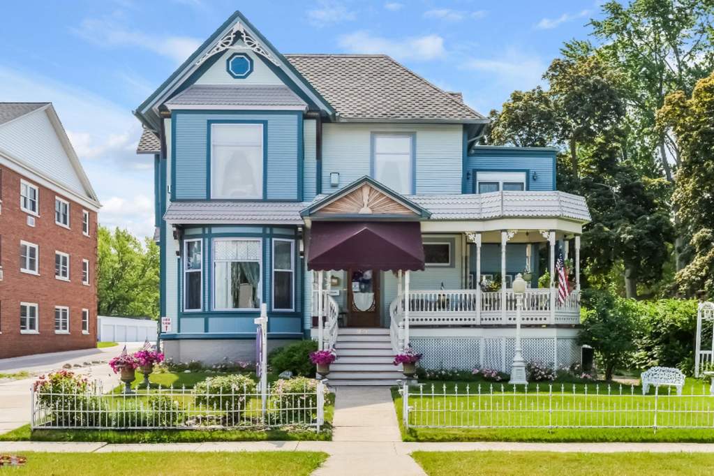 1259 Lakeshore Drive Muskegon, Mi 49441 - Image 1
