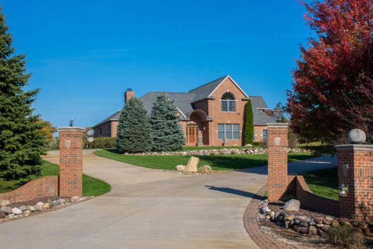 68799 Alice Lane Niles, Michigan 49120 - Image 1
