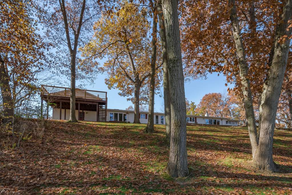 22230 Buffalo Lane Cassopolis, Michigan 49031 - Image 1