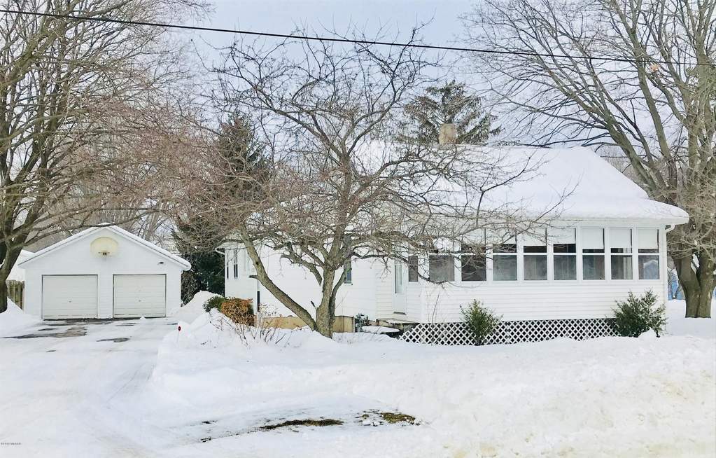 3953 Berrien Street New Troy, MI 49119 MLS 18001404 properties