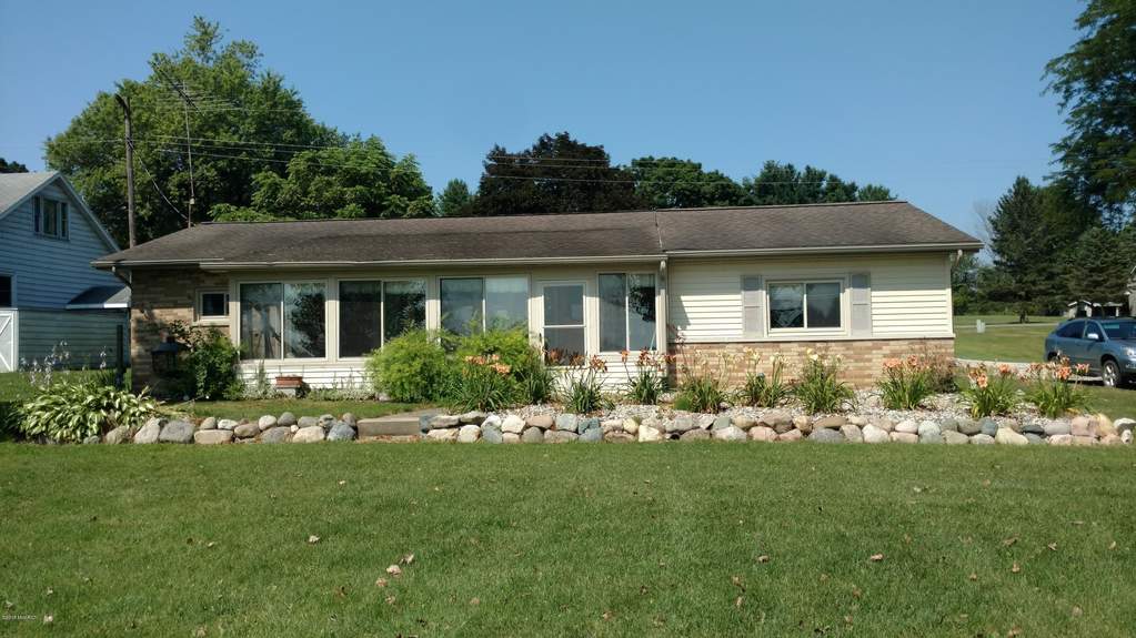 6723 S Bird Lake Road Osseo, MI 49266 MLS 18006819 properties