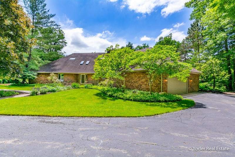 10011 E Rivershore Drive SE Alto, Michigan 49302 - Image 1