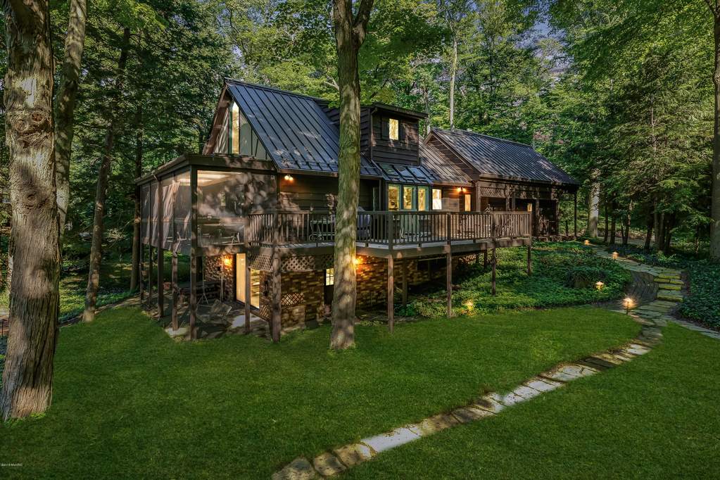 13226 Ravine Road Harbert, MI 49115 | MLS# 18045808 | @properties