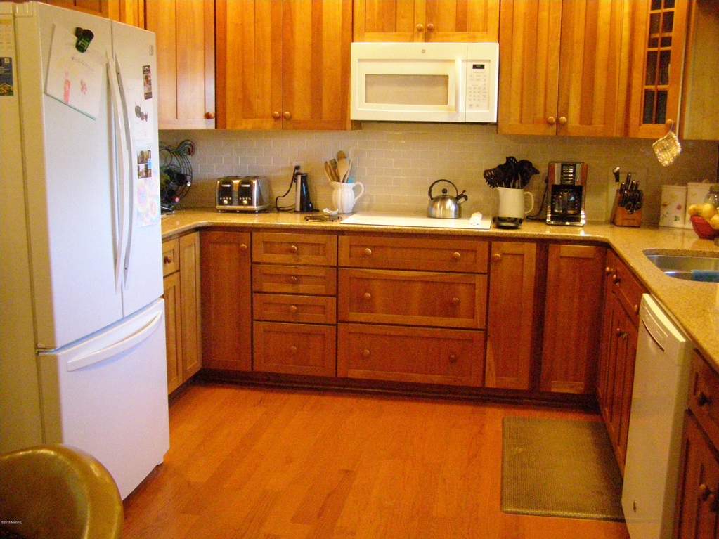 1949 Ferndale Drive Hillsdale, Michigan 49242 - Image 33
