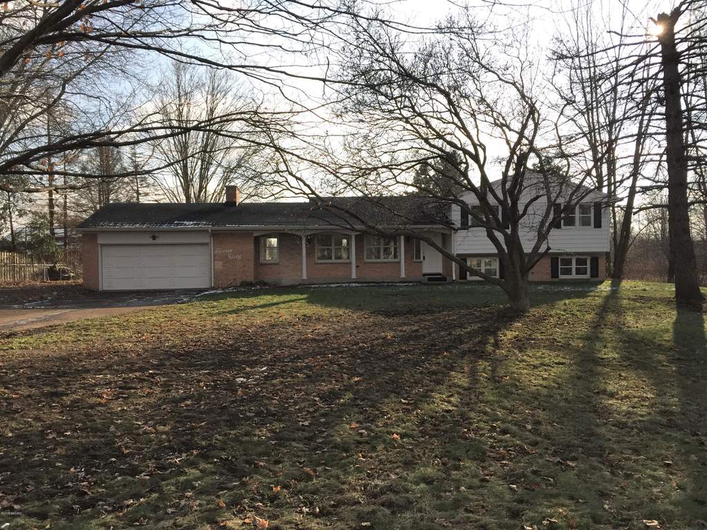 1160 76th Street SW Byron Center, MI 49315 MLS 18057930 properties