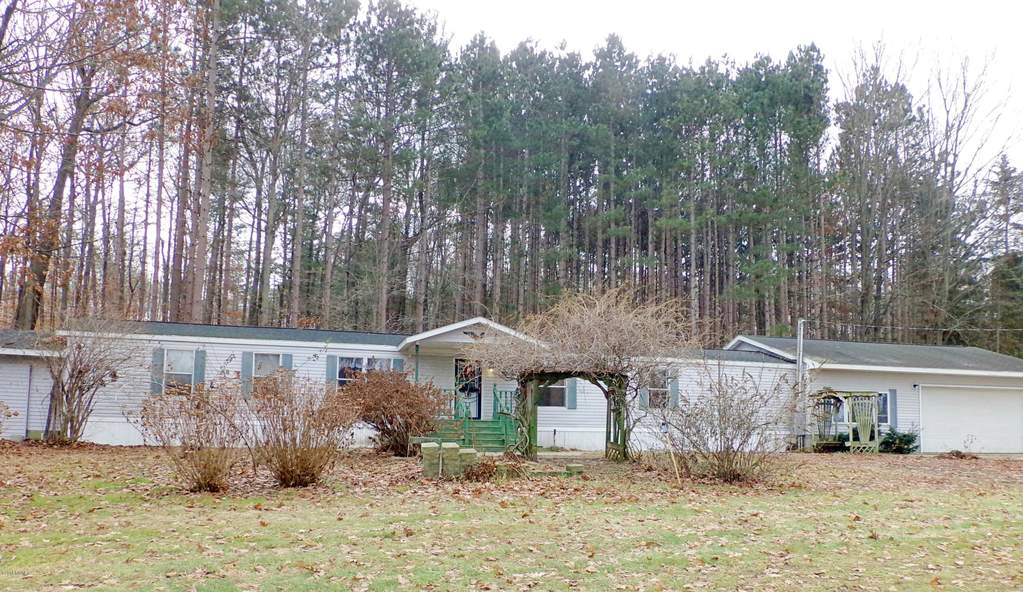 6411 W Cleveland Road Montague, Mi 49437 - Image 1