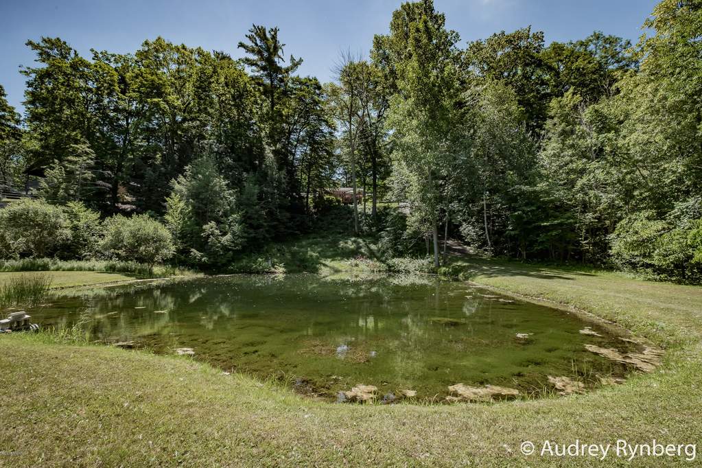 4525 S Croton Hardy Drive Newaygo, Mi 49337 - Image 102