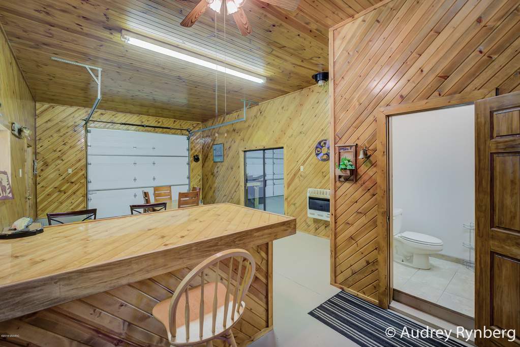 4525 S Croton Hardy Drive Newaygo, Mi 49337 - Image 110