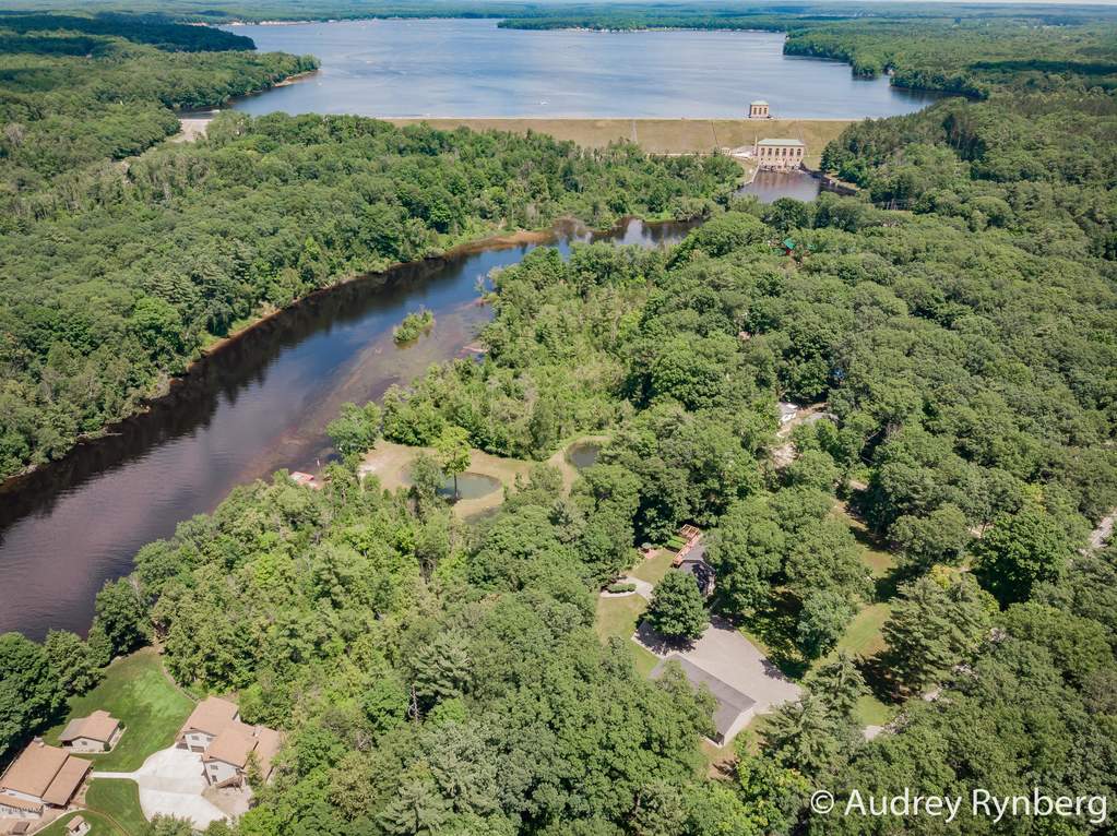 4525 S Croton Hardy Drive Newaygo, Mi 49337 - Image 135