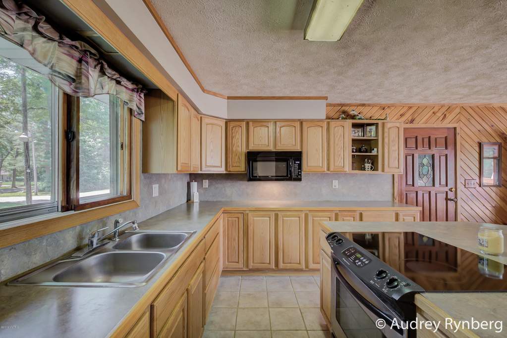 4525 S Croton Hardy Drive Newaygo, Mi 49337 - Image 72
