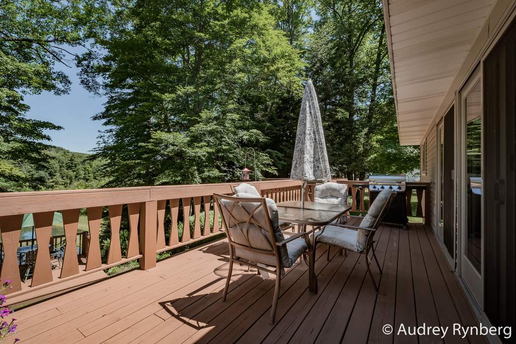 4525 S Croton Hardy Drive Newaygo, Mi 49337 - Image 77