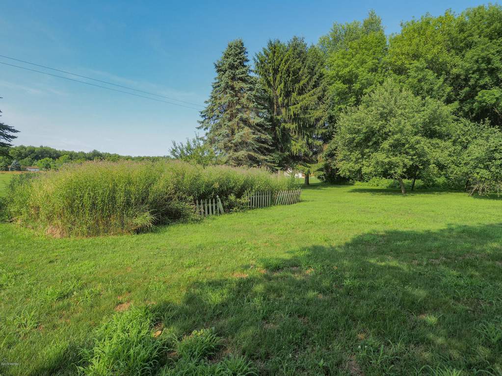 10497 4 Mile Road East Leroy, Michigan 49051 - 10497 4 Mile Rd-131