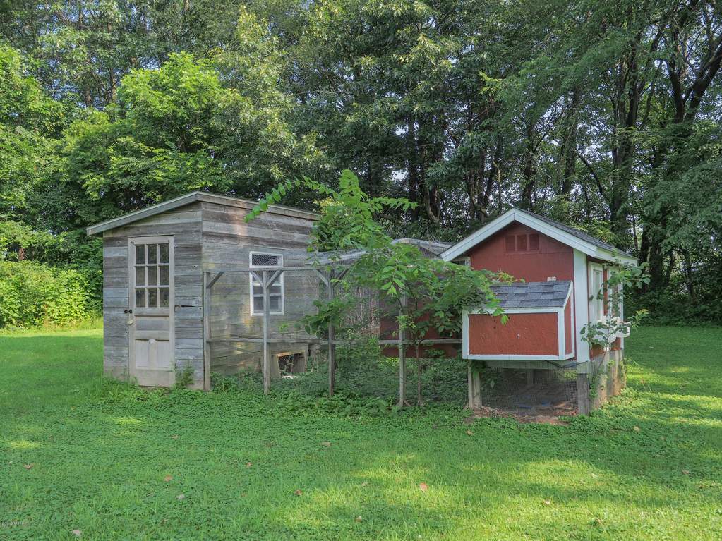 10497 4 Mile Road East Leroy, Michigan 49051 - 10497 4 Mile Rd-132