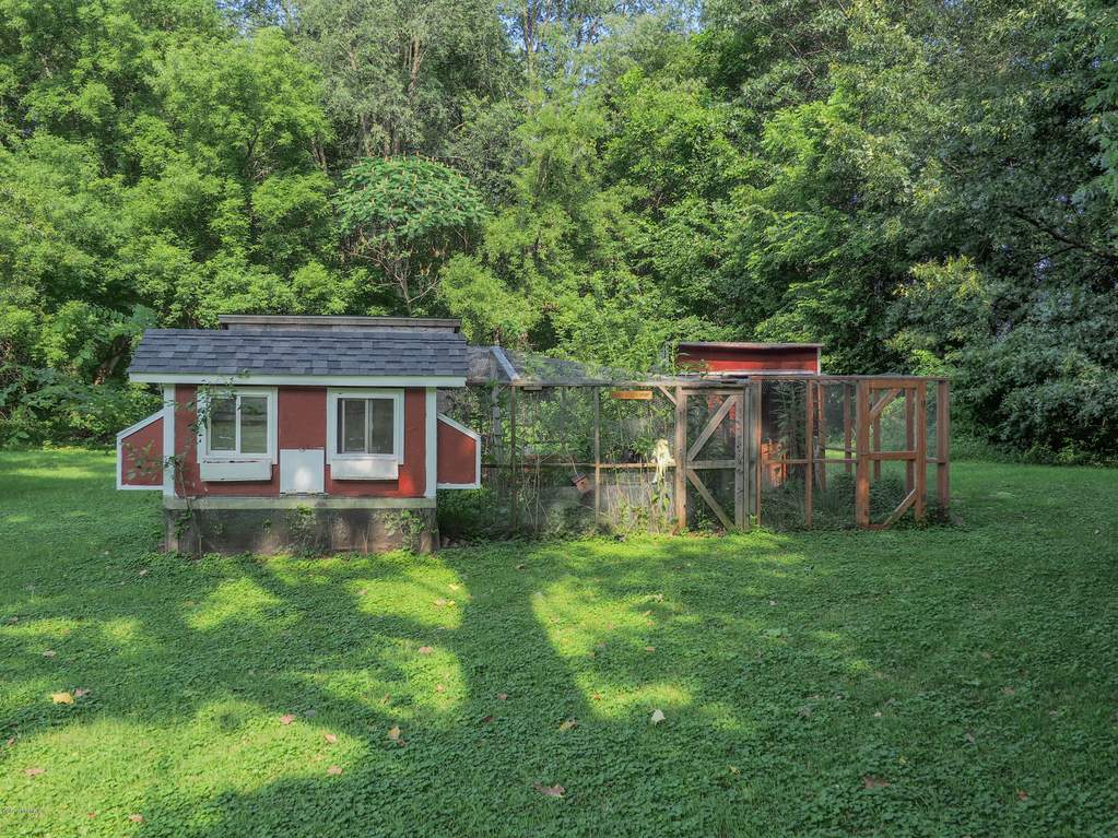 10497 4 Mile Road East Leroy, Michigan 49051 - 10497 4 Mile Rd-134
