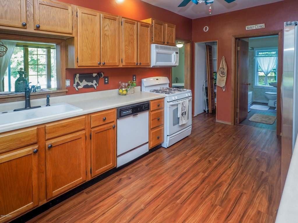 10497 4 Mile Road East Leroy, Michigan 49051 - 10497 4 Mile Rd-108