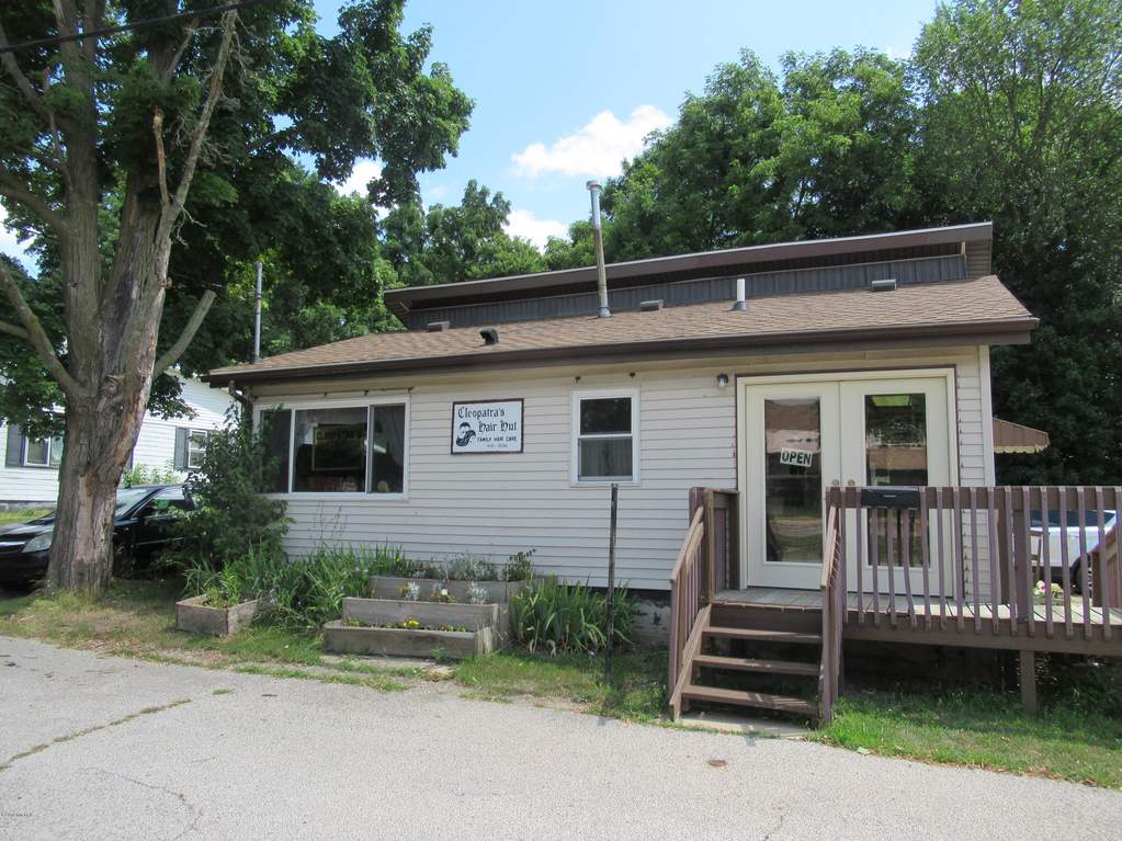 136 N Rowland Street Cassopolis, MI 49031 MLS 19036603 properties