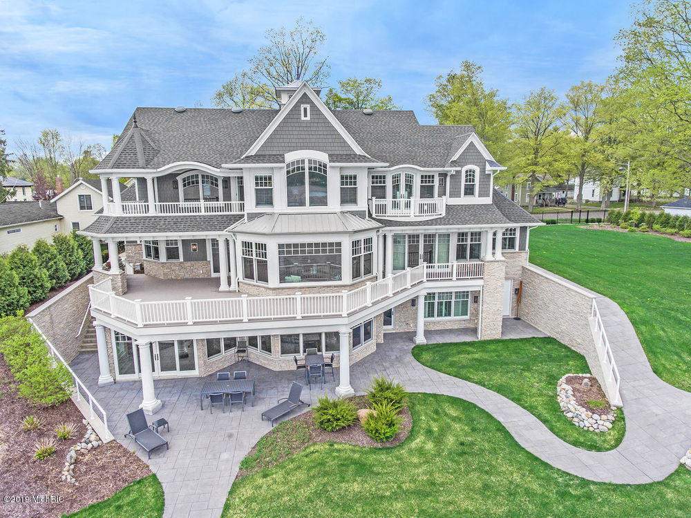 621 Maple Street Colon, Michigan 49040 - 001_dji_0032
