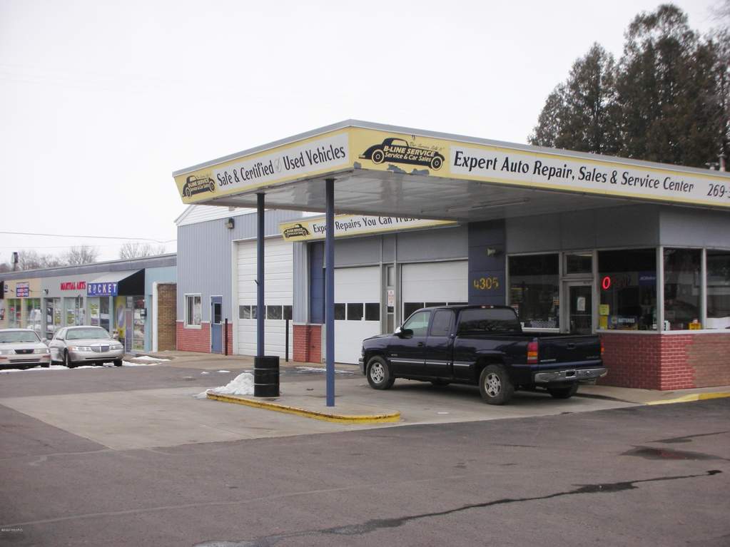 4305 Portage Street Kalamazoo, MI 49001 MLS 20005433 properties