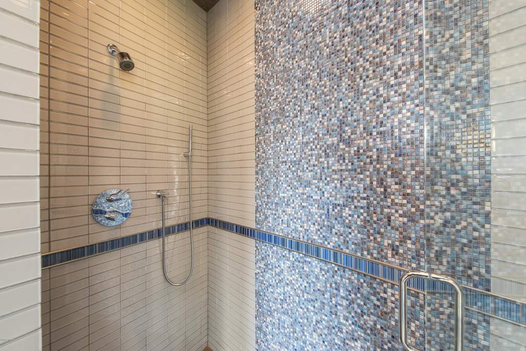 10463 W H Avenue Kalamazoo, Michigan 49009 - 10463_W_H_Ave-74