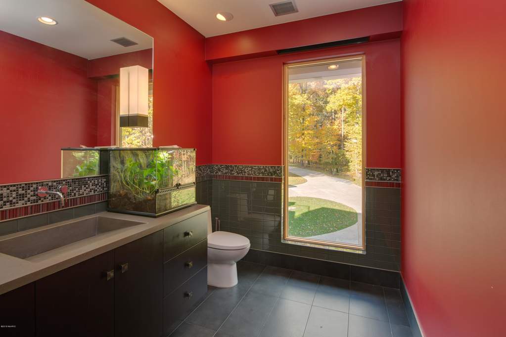 10463 W H Avenue Kalamazoo, Michigan 49009 - 10463_W_H_Ave-78