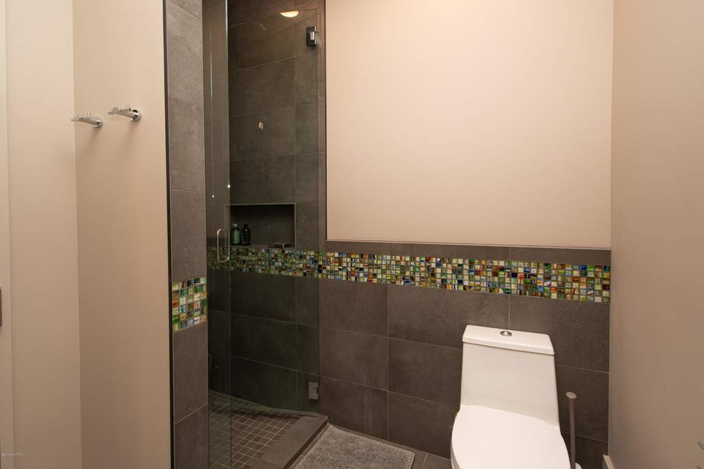 10463 W H Avenue Kalamazoo, Michigan 49009 - 10463_W_H_Ave-85