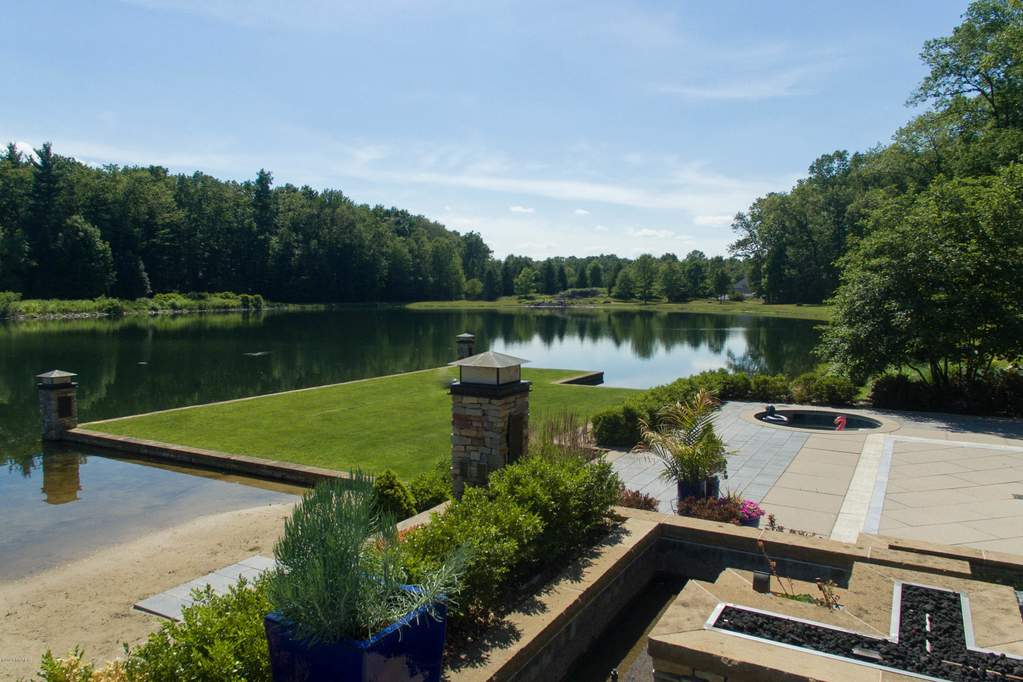 10463 W H Avenue Kalamazoo, Michigan 49009 - 10463_H_Ave_W_Ext_June20_18