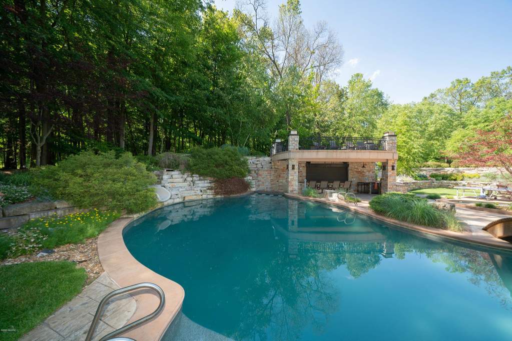 10463 W H Avenue Kalamazoo, Michigan 49009 - 10463_H_Ave_W_Ext_June20_23