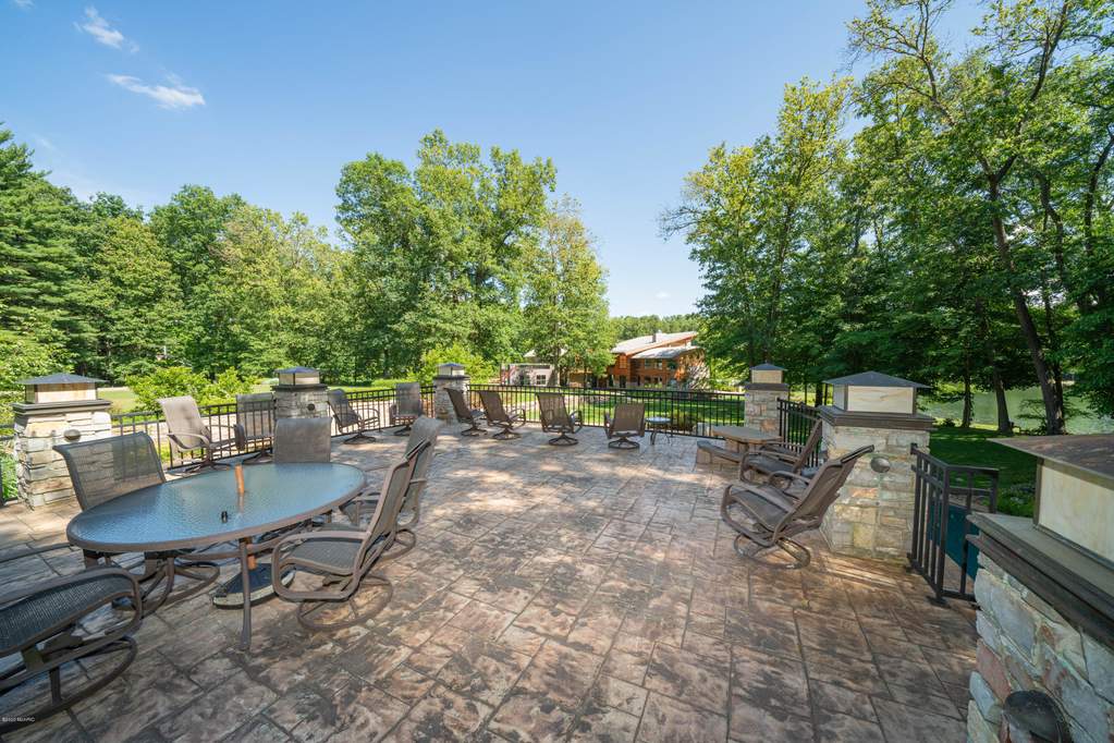 10463 W H Avenue Kalamazoo, Michigan 49009 - 10463_H_Ave_W_Ext_June20_26