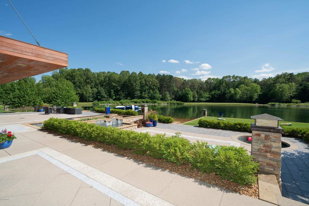 10463 W H Avenue Kalamazoo, Michigan 49009 - 10463_H_Ave_W_Ext_June20_34