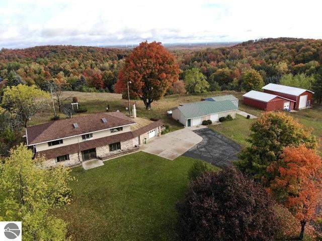 22560 130th Avenue Tustin, Michigan 49688 - 1886855