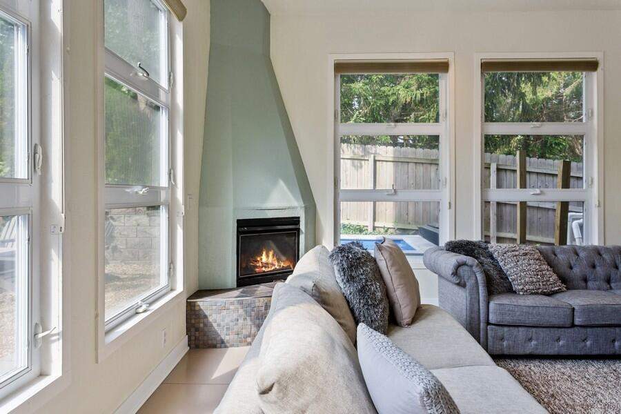 900 North Drive New Buffalo, Michigan 49117 - Living Rm Fireplace