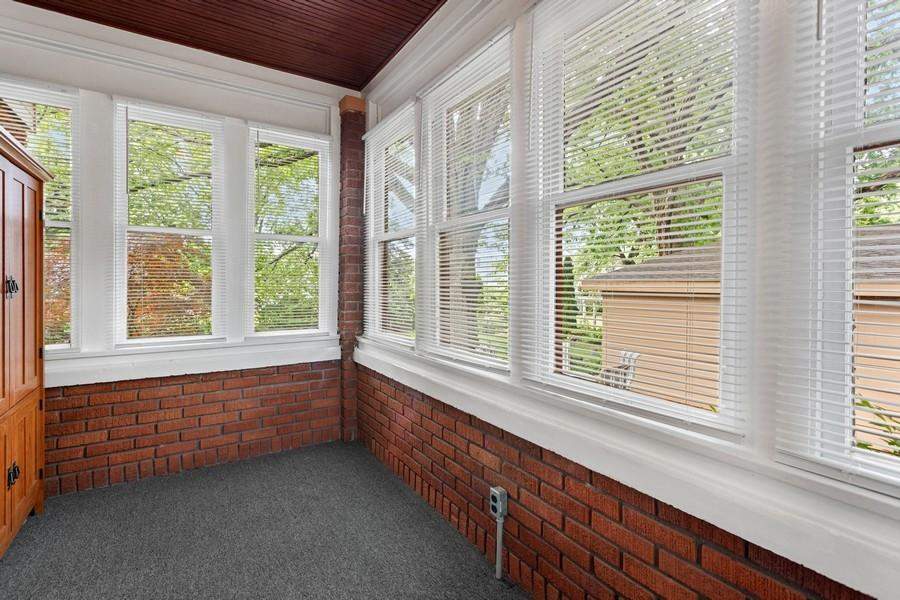 33 S Mayhew Street New Buffalo, Michigan 49117 - 20_33SMayhew_65_Porch_LowRes