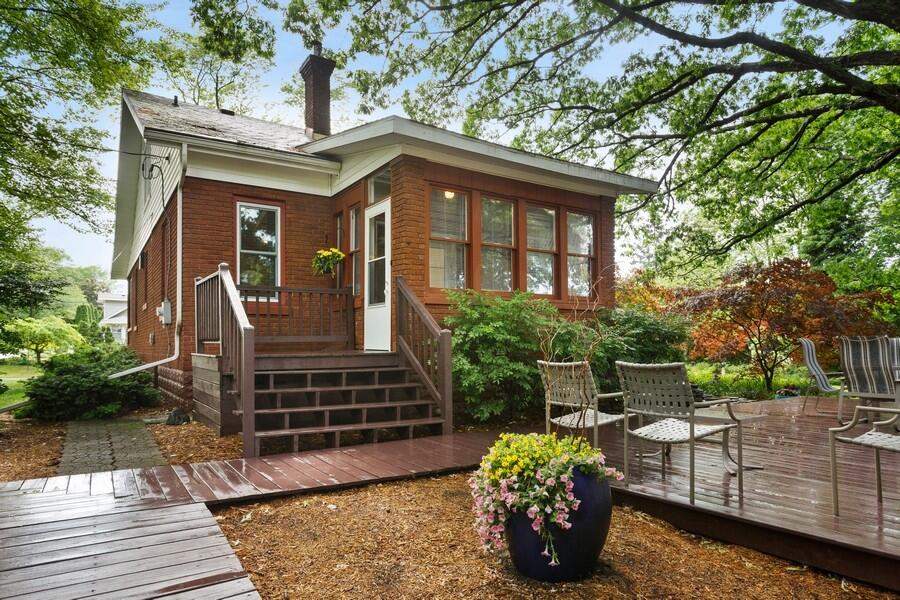33 S Mayhew Street New Buffalo, Michigan 49117 - 23_33SMayhew_59_RearView_LowRes