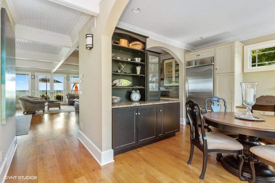 4780 Berrien Path Stevensville, Michigan 49127 - Kitchen