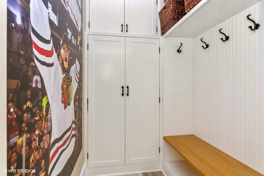 4780 Berrien Path Stevensville, Michigan 49127 - Mud Room