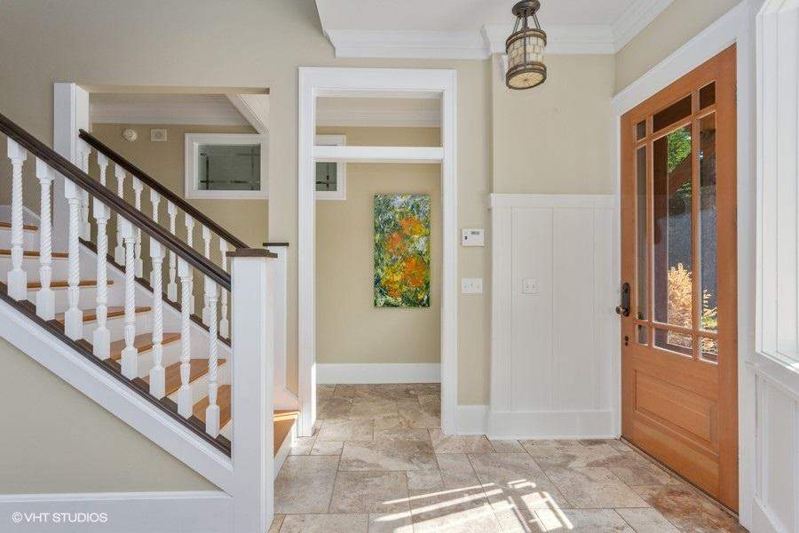 4780 Berrien Path Stevensville, Michigan 49127 - Foyer