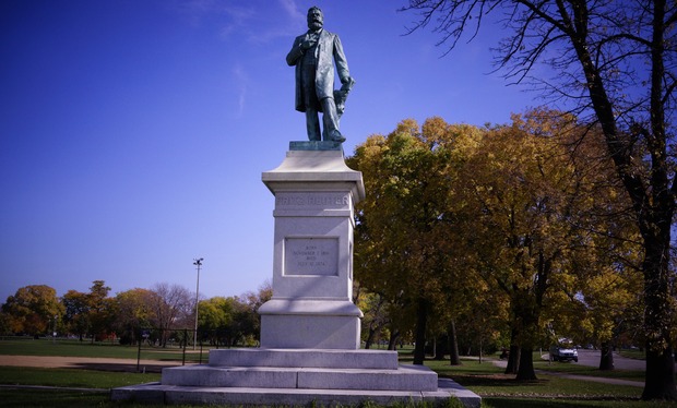 Humboldt Park - Alexander von Humboldt Statue