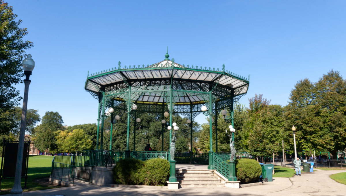 Ravenswood -
