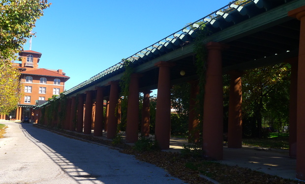 Jackson Park Highlands - Building in South Shore